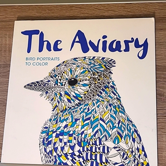 The Aviary Bird Portraits To Color, 32 pages, NEW - Picture 1 of 13